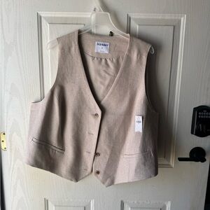 Old navy vest